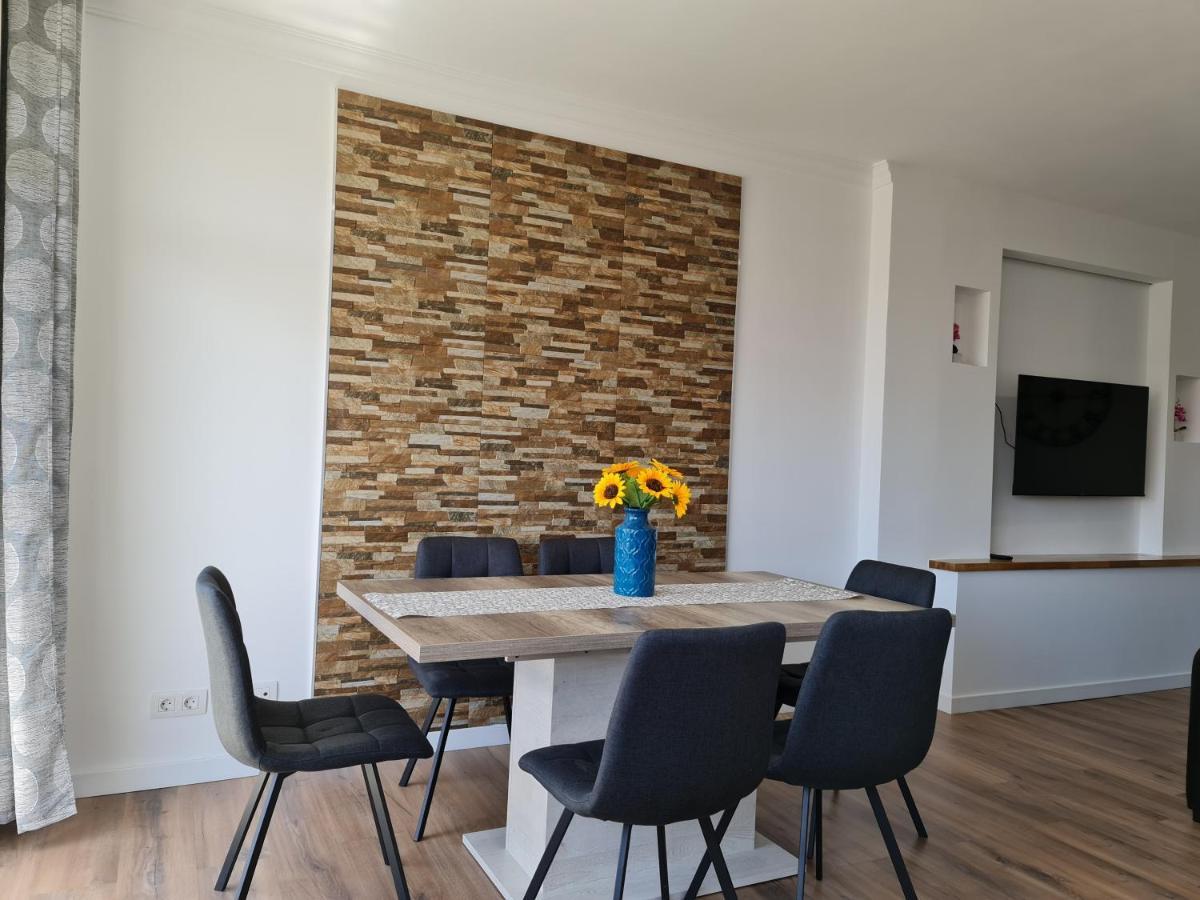 Yumboflat Two Bedroom Appartamento
